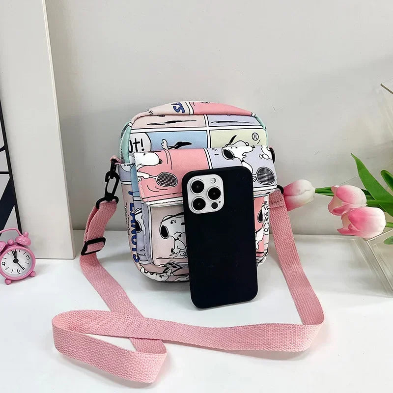 Snoopy Crossbody Bags for Ladies Kawaii Purses Phone Case Peanuts Kawaii Shoulder Bags for Women Coin Pouch Cartoon Cute Wallet