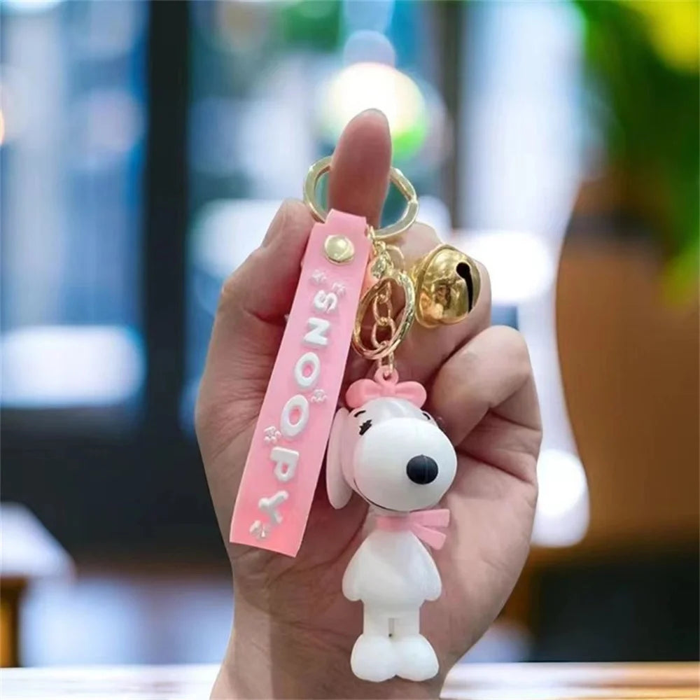 Miniso Cartoon Snoopy Keychain Charlie Doll Pendant Car Small Pendant Girl Mood Couple Small Gift Christmas