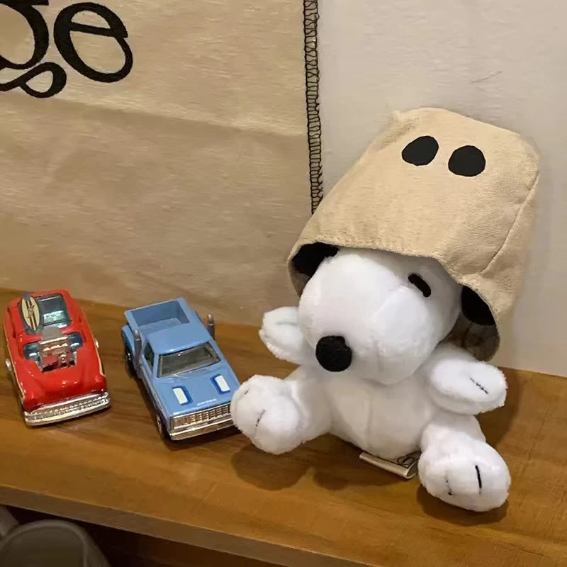 Kawaii Snoopy Keychain Pendant Cartoon Charlie Paper Bag Head Cover Doll Bag Pendant Toy Gift