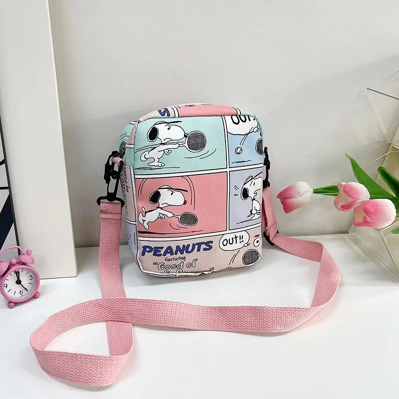 Snoopy Crossbody Bags for Ladies Kawaii Purses Phone Case Peanuts Kawaii Shoulder Bags for Women Coin Pouch Cartoon Cute Wallet